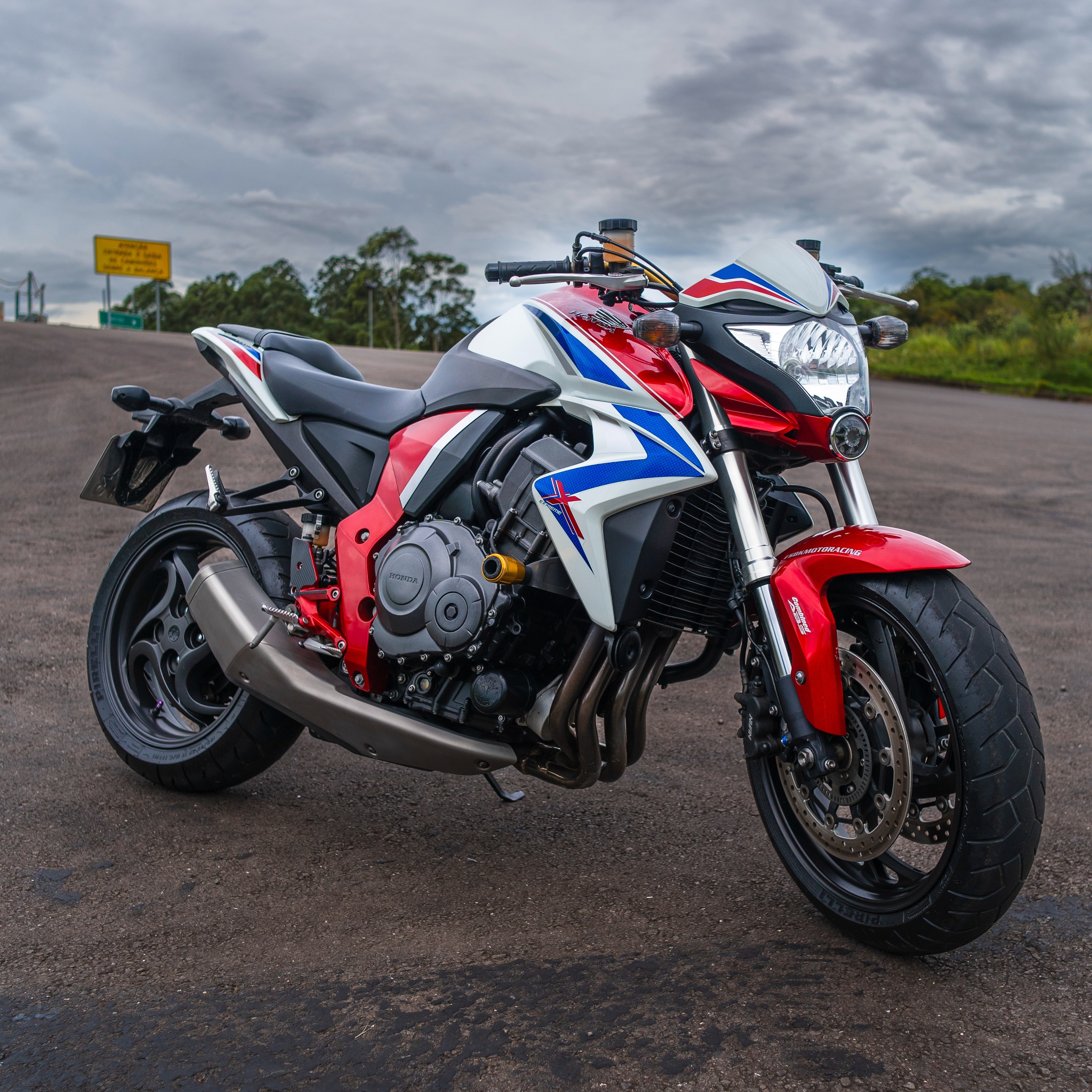 CB 1000R BARRACUDA